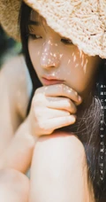 绝美森系少女唯美户外写真，清秀容颜让人难忘