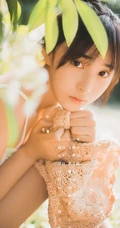 绝美森系少女唯美户外写真，清秀容颜让人难忘