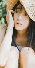 绝美森系少女唯美户外写真，清秀容颜让人难忘