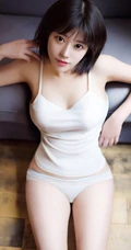 匀称短发软妹子雪怡气质唯美诱人室内美照