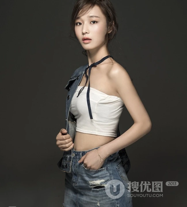 北影校花付乐莹气质帅气牛仔服、短裙、自拍美图