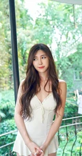 气质模特儿方绮言Ayaka首套高清写真 脸庞精致，曲线完美