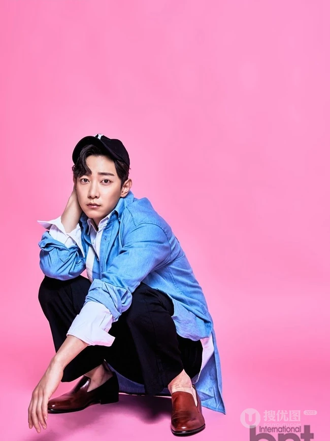 韩国男演员李正赫登时尚杂志《bnt》写真图片