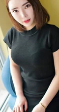 气质女生安宝贝紧身连衣裙、家居服室内写真图片