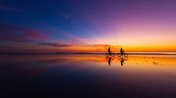 唯美浪漫爱情主题桌面壁纸，甜蜜的相拥，温暖的执手