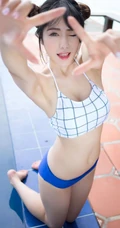 女生兜豆靓Youlina气质家居服、泳装户外泳池写真