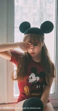 可爱少女七宝唯美室外写真，恬静怡然享受生活