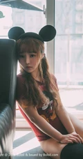 可爱少女七宝唯美室外写真，恬静怡然享受生活