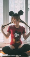 可爱少女七宝唯美室外写真，恬静怡然享受生活