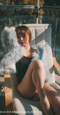 可爱少女七宝唯美室外写真，恬静怡然享受生活