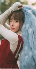 可爱少女七宝唯美室外写真，恬静怡然享受生活