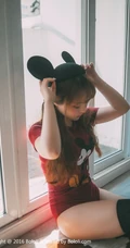 可爱少女七宝唯美室外写真，恬静怡然享受生活
