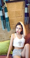 气质时尚嫩模赵艺璇紧身休闲短裤系列写真美图