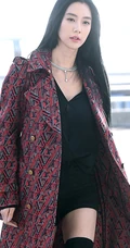 亚洲第一女生李成敏（克拉拉）紧身裤海边写真图集