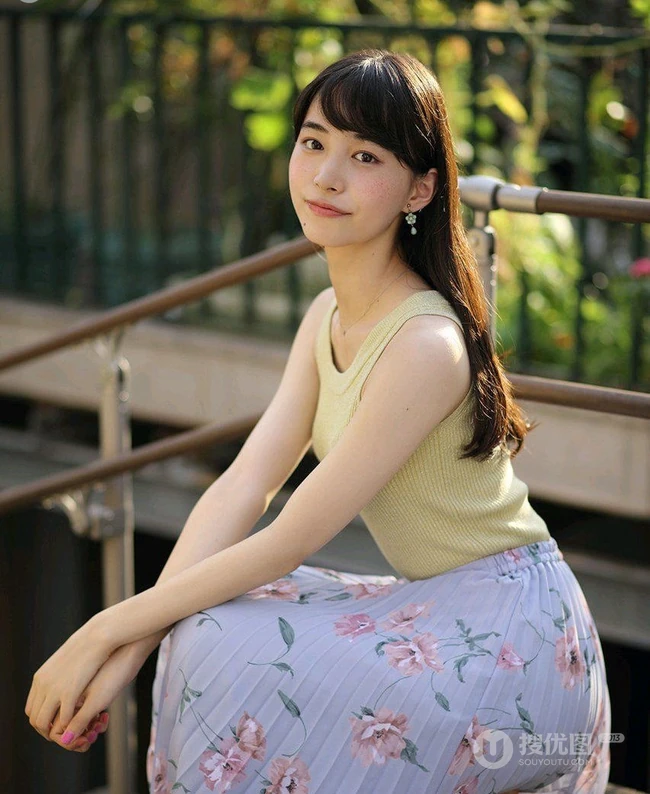 日本少女井桁弘恵Weekly Playboy高清写真图集