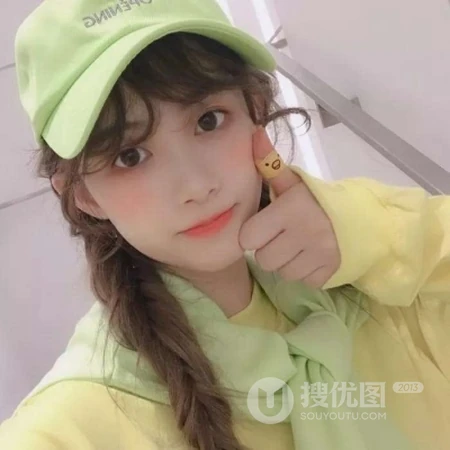 好看的少女户外自拍，或室内照等清新微信头像