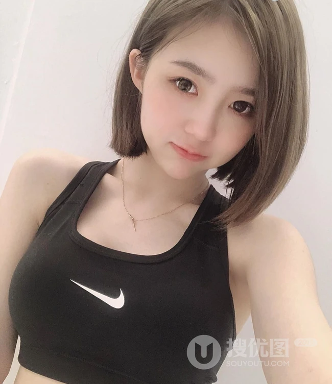 台湾气质女生翁子婷自拍美图，以及生活照片图集