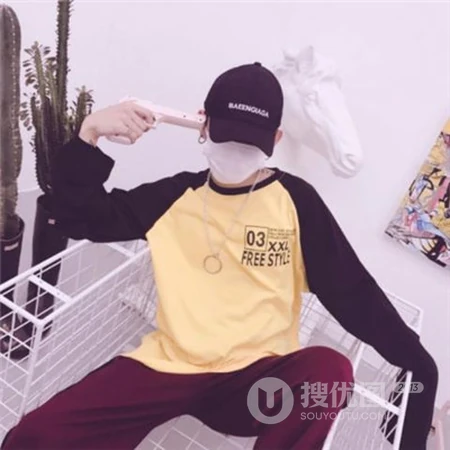 真人情侣一男一女个性高冷一左一右两人分开头像