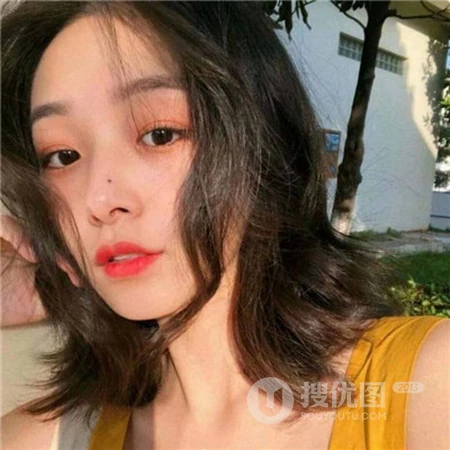 好看的真实女生和女生自拍生活照高清微信头像大图