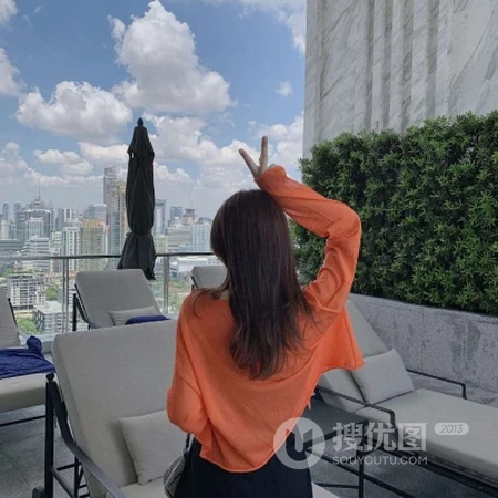 成熟有风韵的女生唯美背影微信头像无水印大图