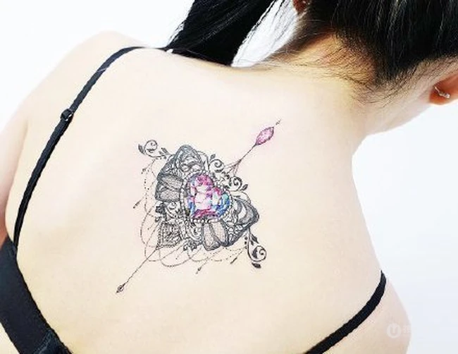 清新清新可爱唯美的女生彩色纹身小图案 第4张