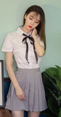 精选俊俏好看的白皙气质女生徐肉肉裙子类写真图集