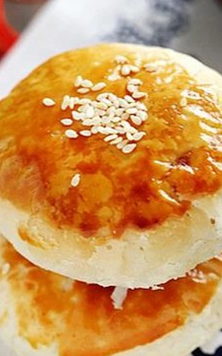月饼图片，鲜肉月饼图片-美食中秋之鲜肉月饼