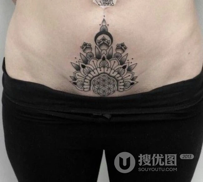 气质个性唯美适合女生腹部位置的纹身图案 第2张