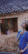 陈瑶小山村旅拍写真，蓝色碎花连衣裙清新唯美