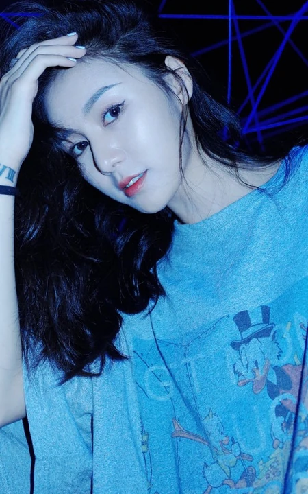 黄柳嫣时代美术馆梦幻唯美写真图片