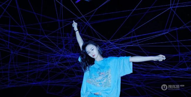 黄柳嫣时代美术馆梦幻唯美写真图片