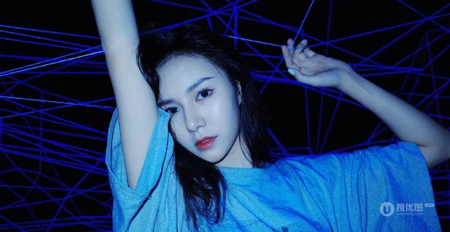 黄柳嫣时代美术馆梦幻唯美写真图片
