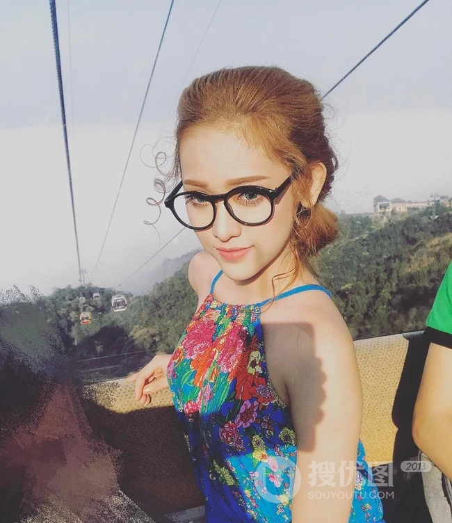 精选越南气质女生Thuyvi Cute气质写真，生活照片图集