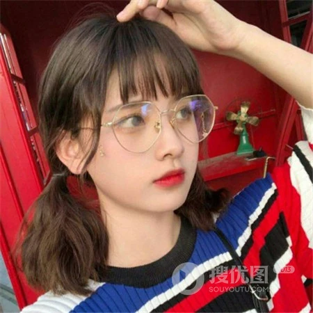 戴眼镜的气质，可爱，个性，高冷女生以及少女微信头像