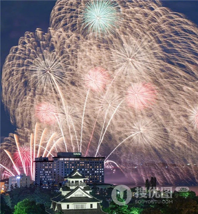 好看的烟花图片，天空中唯美浪漫的的烟花图片分享 第6张
