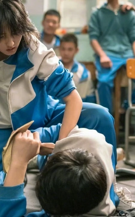张子枫微博晒《我和我的祖国》个人剧照美图