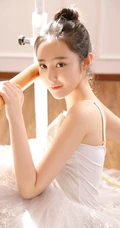精选芭蕾舞裙少女训练房高清唯美写真图片
