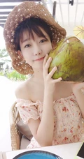 气质可爱又会跳芭蕾，气质女生陈潇自拍，生活照片图集