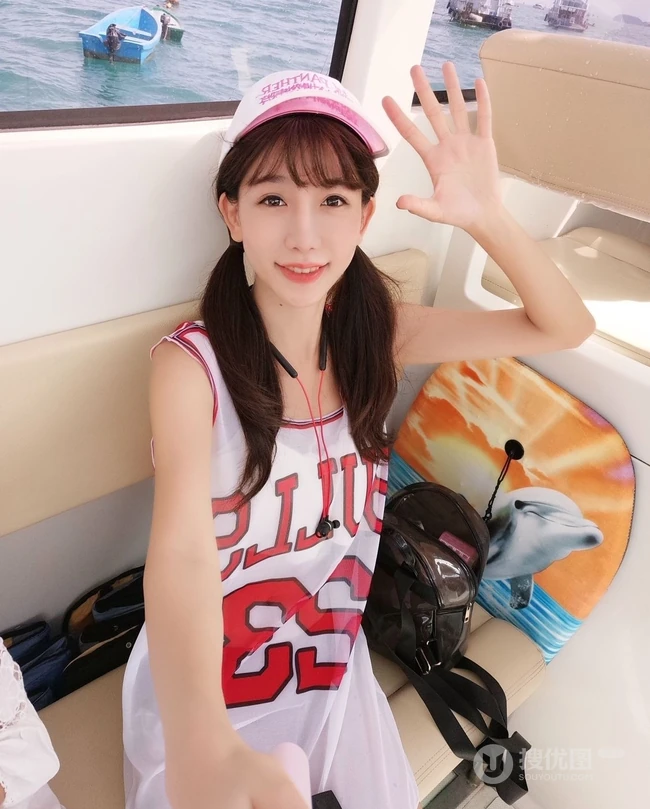气质可爱又会跳芭蕾，气质女生陈潇自拍，生活照片图集