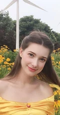白俄罗斯气质清新女生Anastasia Cebulska高清写真图集