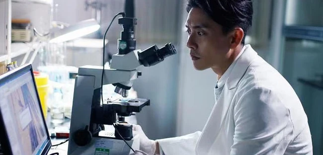 黄宗泽、叶青主演的《我知道你的秘密》高清宣传剧照图片