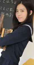 学日文的日系清新制服短裙女生教室唯美室内写真
