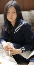 学日文的日系清新制服短裙女生教室唯美室内写真