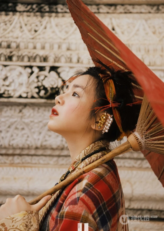 陈妍希日系风格杂志写真大片，高清静距离下的日式少女