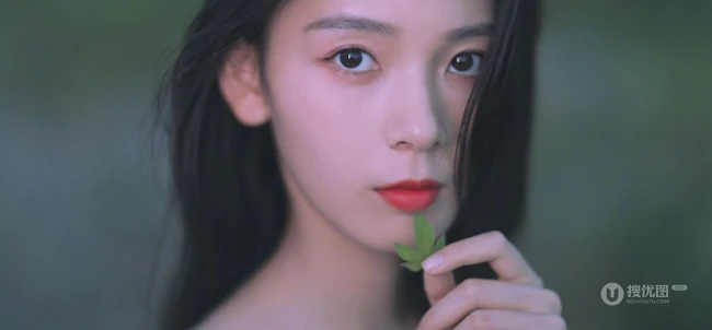 陈瑶唯美梦幻户外写真，白裙飘飘仙气十足