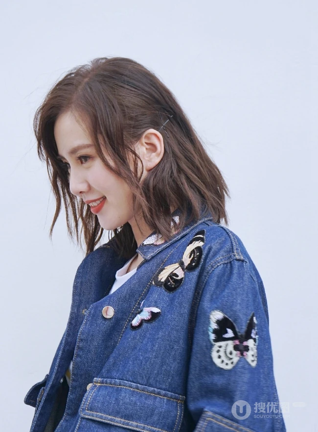 刘诗诗甜美温婉牛仔服黑裙酷美写真图片