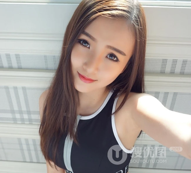 马来西亚气质女生宜菲Yifeis气质自拍、生活照片图集