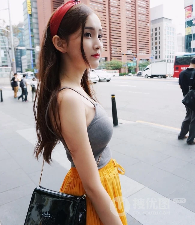 马来西亚气质女生宜菲Yifeis气质自拍、生活照片图集