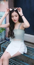 马来西亚气质女生宜菲Yifeis气质自拍、生活照片图集