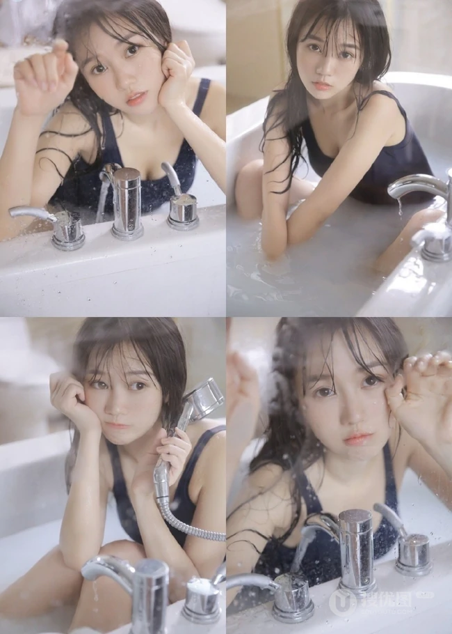 气质又可爱的蓝色背心短裤少女室内浴室清透气质写真